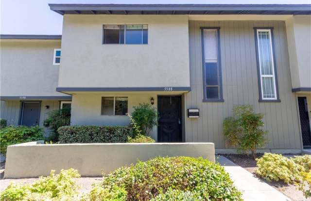 Photo of 5588 Cajon Avenue