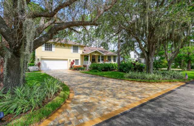 ** CALLING ALL NATURE LOVERS!! A FABULOUS SERENE PRIVATE SANCTUARY HOME IN NORTH NAPLES ** SPECIAL DEAL SEE DETAILS ** photos photos