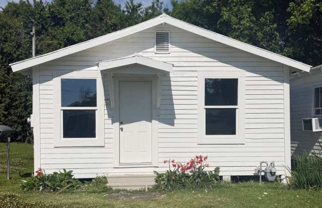 FOR RENT in LAFAYETTE!