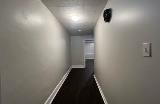 4BD/2BTH House in the HEART of Southside Flats! Laundry  Central AC - HACP Accepted