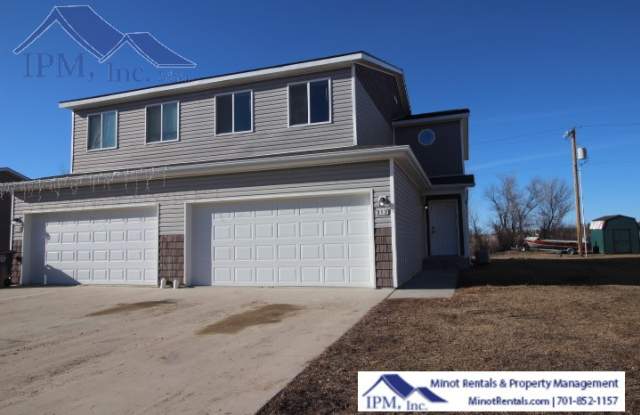 312 5th Ave W - 312 5th Avenue West, Powers Lake, ND 58773