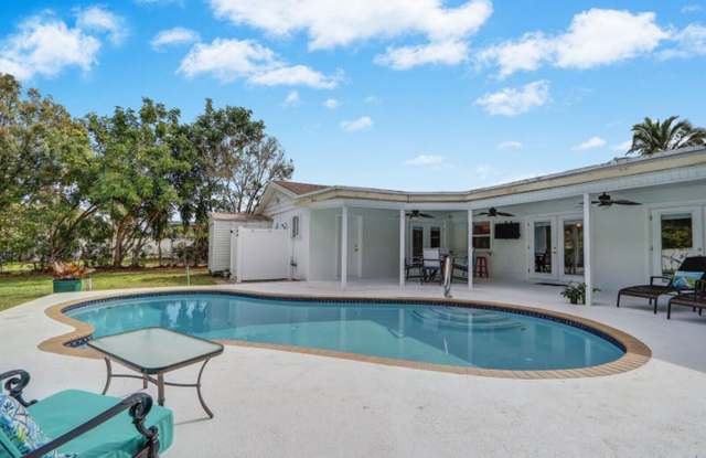 609 Oak Ter Terrace, Jupiter, FL 33458