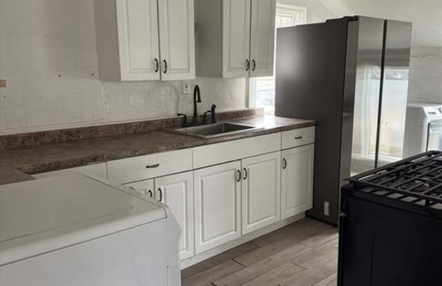 Photo of 967 Bedford St