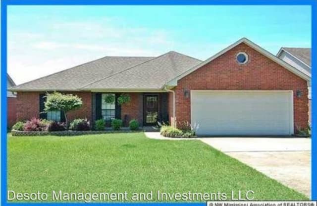 10395 Catalpa Cove - 10395 Catalpa Street, Olive Branch, MS 38654