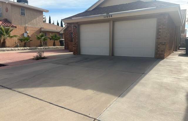 EASTSIDE HOME FOR RENT