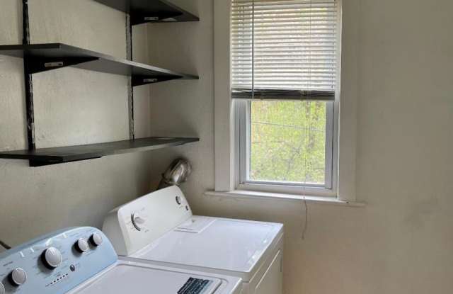 113-115 Fellsway West