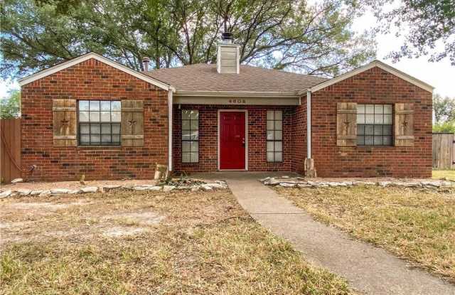 4608 Treadgold Lane - 4608 Treadgold Lane, Bryan, TX 77802