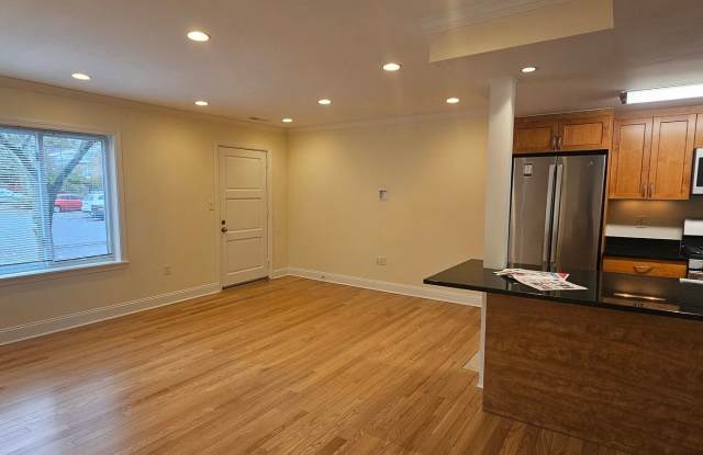 Photo of Spacious 1-Bedroom Townhouse in Scenic Area