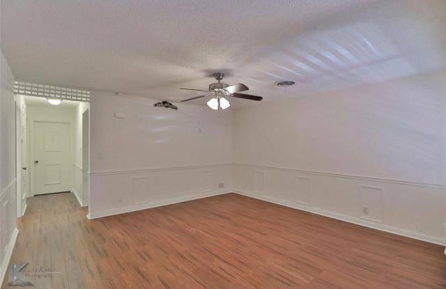 3212 Chimney Rock Road