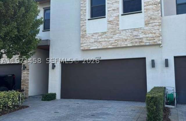 8058 NW 105th Ct