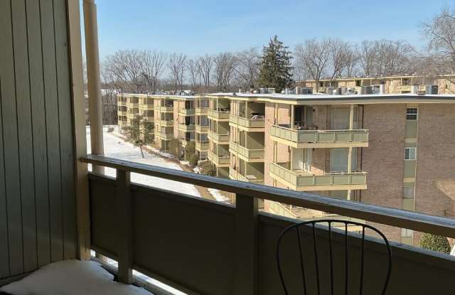 7246 DONNELL Place unit: D3