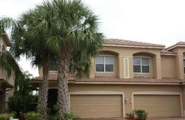 20089 Larino Loop lot: 7