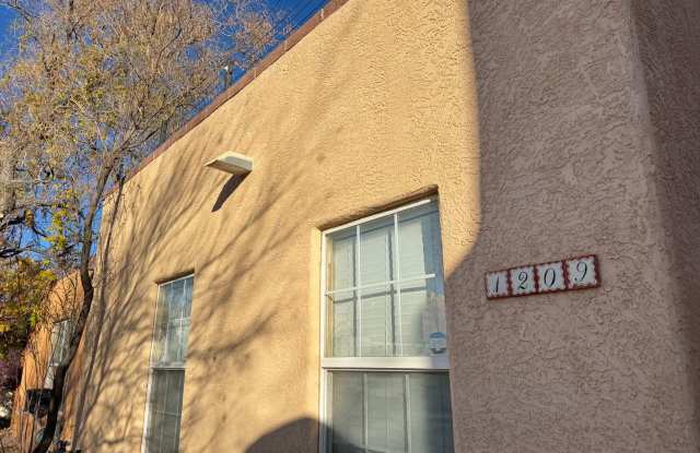 Photo of Prime Location University Townhome!