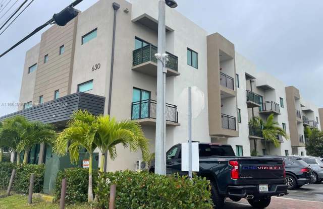 640 West 18th Street