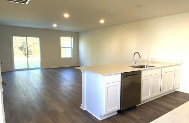 2409 Brookville Drive unit: B