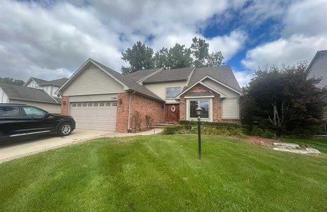 1396 BEMBRIDGE Drive