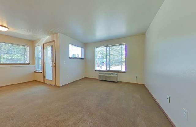 1 Bedroom Apartment ~ Close to Campus