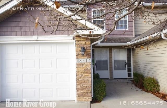 13714 Post Oak Lane - 13714 Post Oak Lane, Platte County, MO 64079