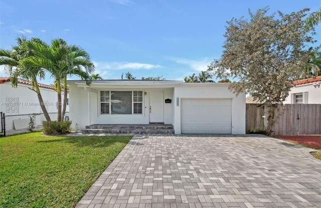 3604 SW 60th Ave - 3604 Southwest 60th Avenue, Coral Terrace, FL 33155