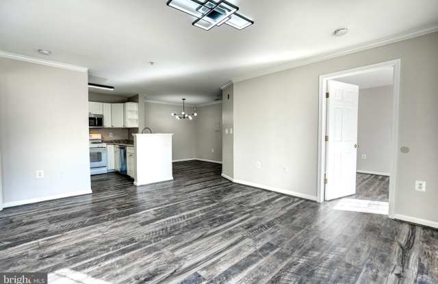 Photo of 1001 GAITHER Road unit: I