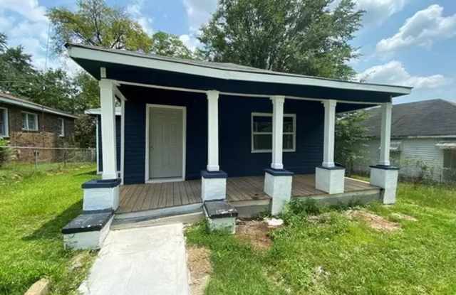 RENOVATED 3 Bedroom, 2 Bath Ranch Home photos photos