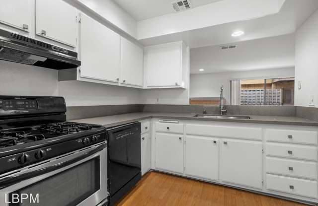 104 N Wilson Ave #6, Pasadena