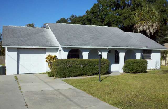 2BR/2BA SFH Close to Amenities - Annual Rental - 427 Belmont Avenue, Sarasota County, FL 34293