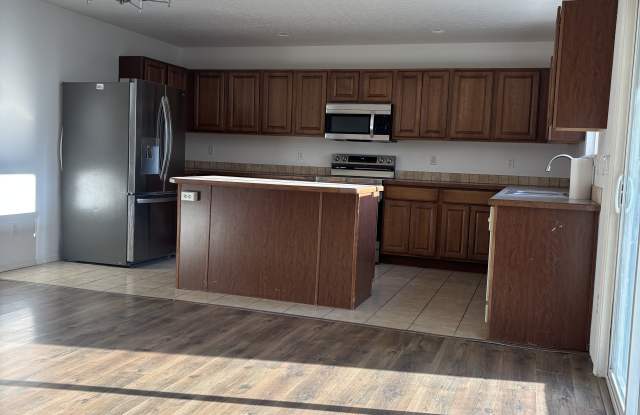 6665 S Loganberry Way