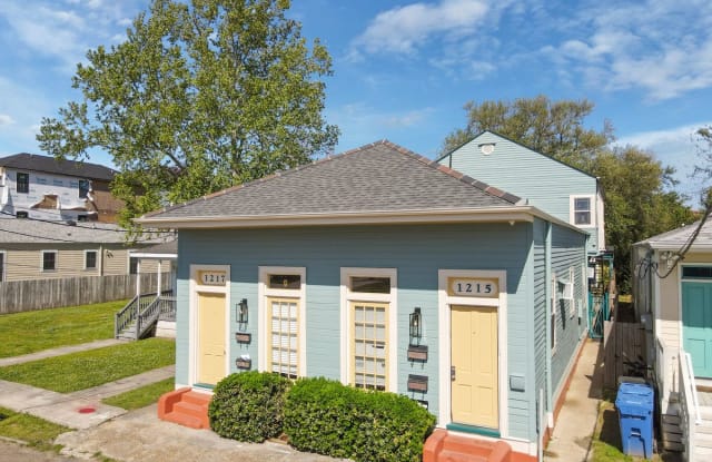 1215 Annette Street - 1215 Annette Street, New Orleans, LA 70116