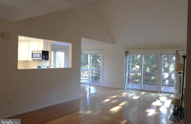 4507 HIGHLAND GREEN Court