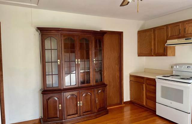 80 Mallory Lane unit: B