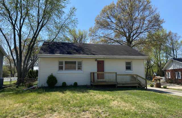 911 Dogwood Road