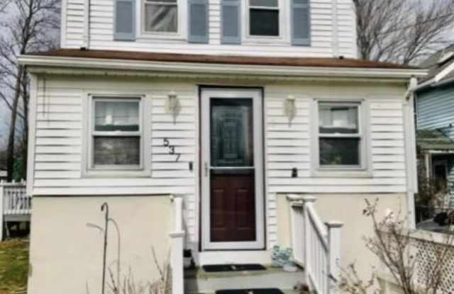 537 Winter Street