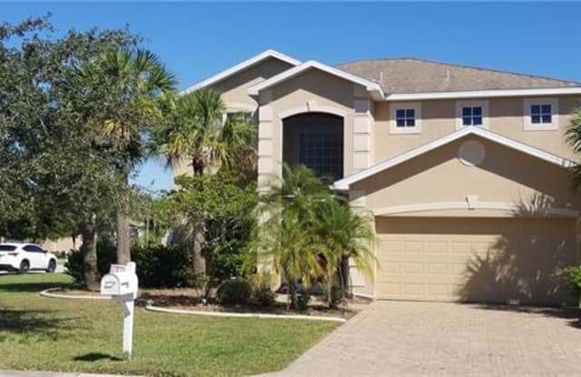 8339 Silver Birch WAY - 8339 Silver Birch Way, Fort Myers, FL 33971