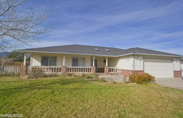 1905 Lake Shore Drive