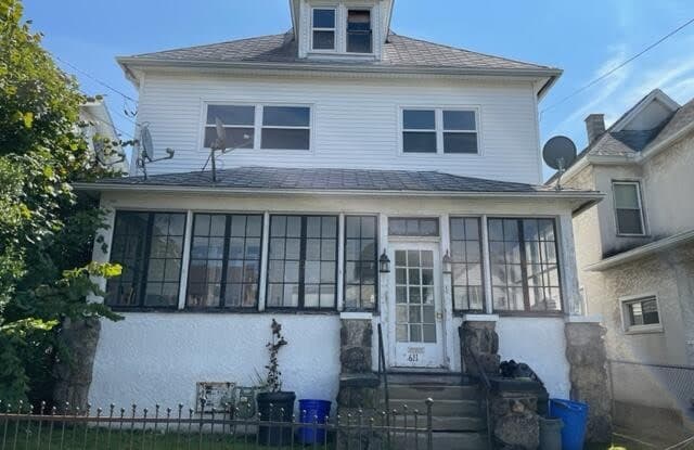 611 S Webster Ave - 611 South Webster Avenue, Scranton, PA 18505