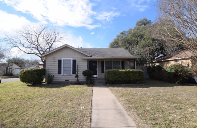 1420 S 7th St - 1420 South 7th Street, Temple, TX 76504