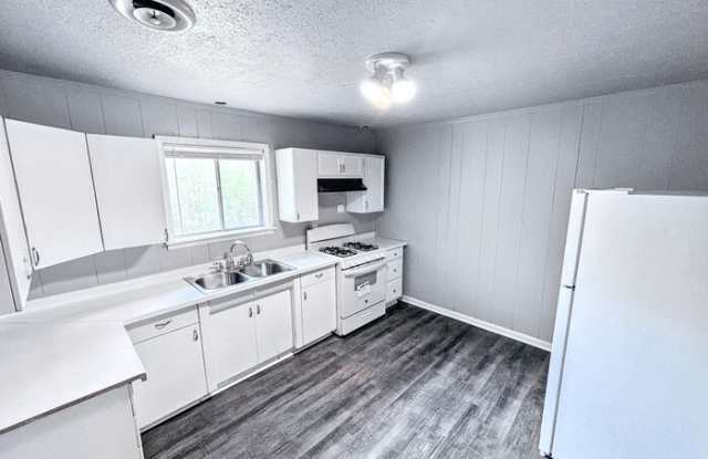 3018 Meadow Forest Drive