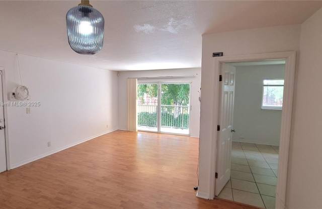 Photo of 2822 NW 55th Ave