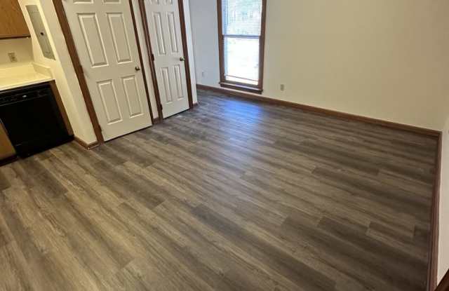 Photo of 1 Bedroom 1 Bathroom Condo!