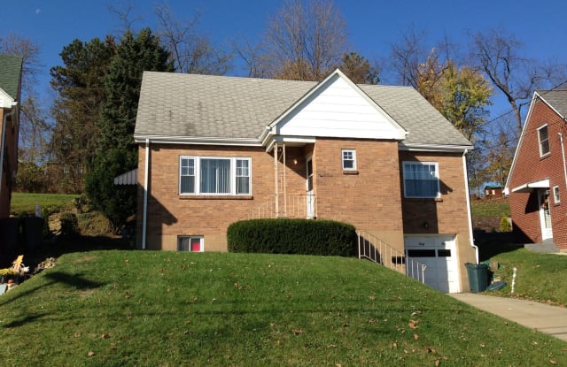 145 Circle Drive - 145 Circle Dr, Weirton, WV 26062