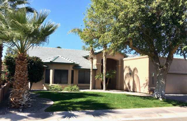 10312 S. Fairway Loop
