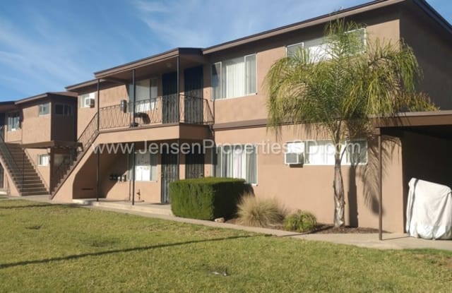 7392 University Ave - 7392 University Ave, La Mesa, CA 91942