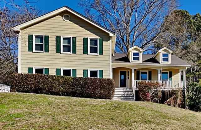 1278 Summit Chase Drive Southwest