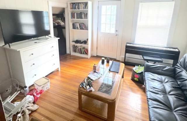 71 Aldie St.