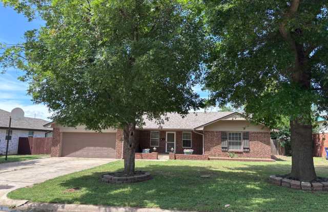 Large 3 bed home in El Reno!