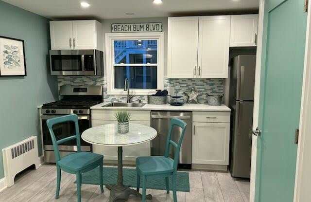 65 Mount Hermon Way unit: 4