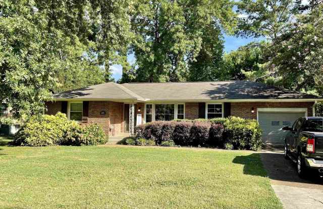 Photo of 2105 Hansel Avenue