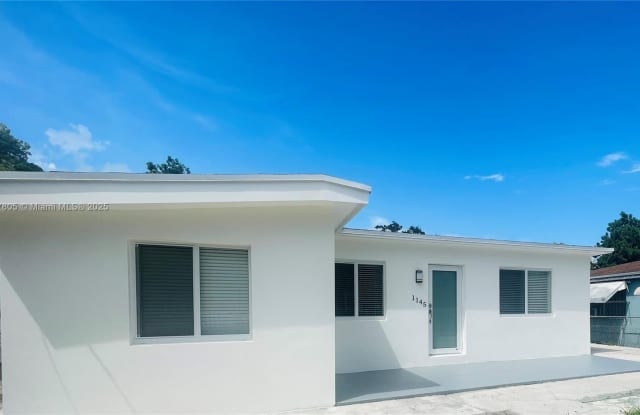 Photo of 1145 NW 25th St