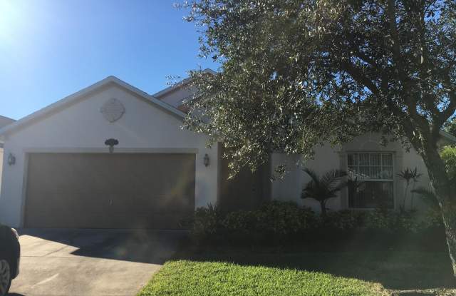 1044 Sedgewood Circle